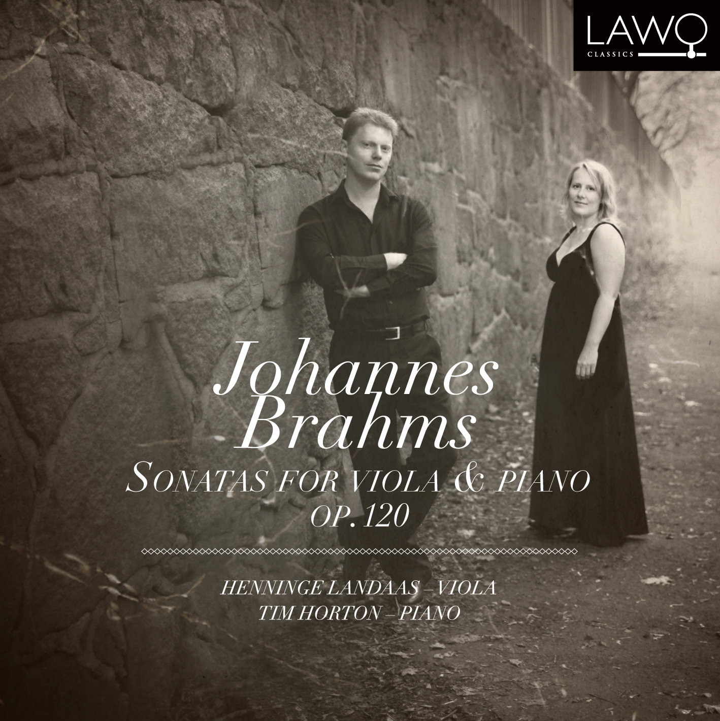 Cover: Sonatas for Viola & Piano Op. 120