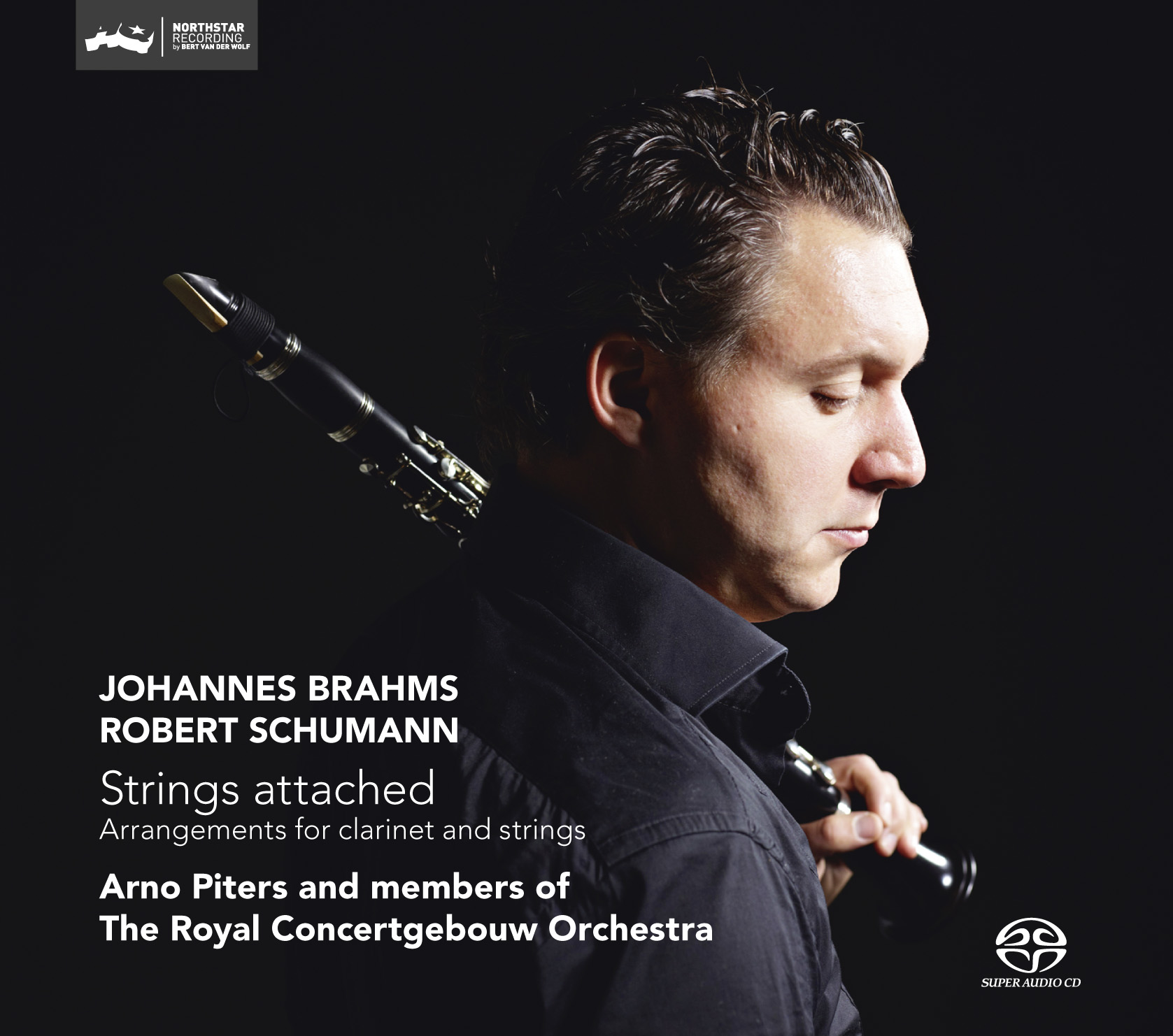 Cover: Strings attached - Arrangements for clarinet and strings