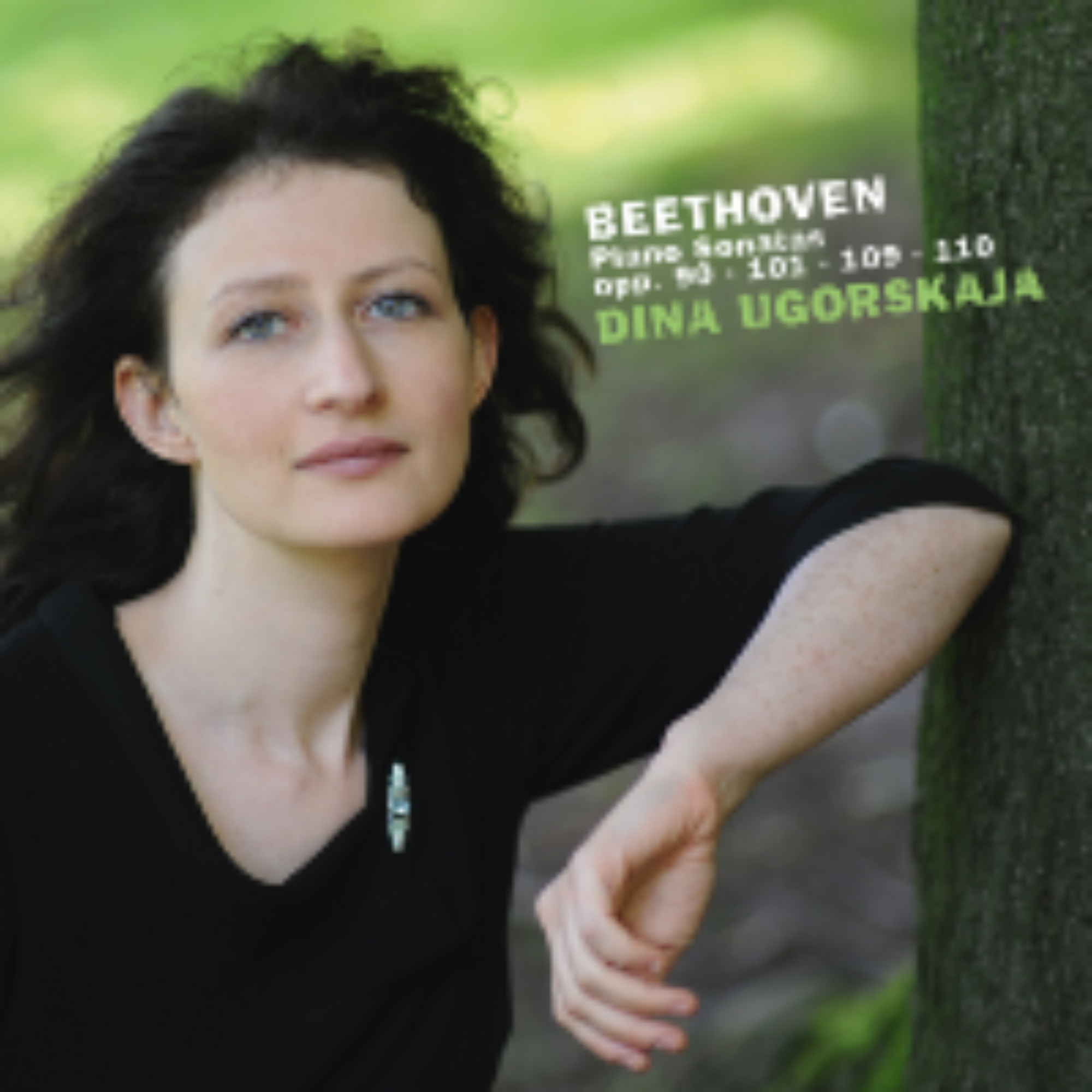 Cover: Beethoven: Piano Sonatas 27,28, 30 31