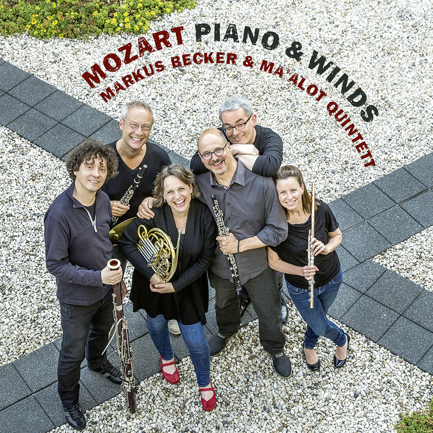 Cover: Mozart, Piano & Winds