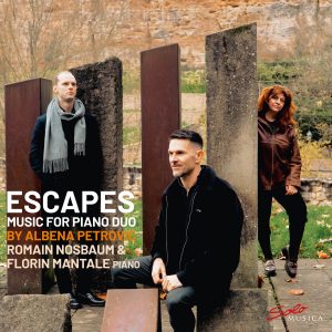 Cover: ESCAPES