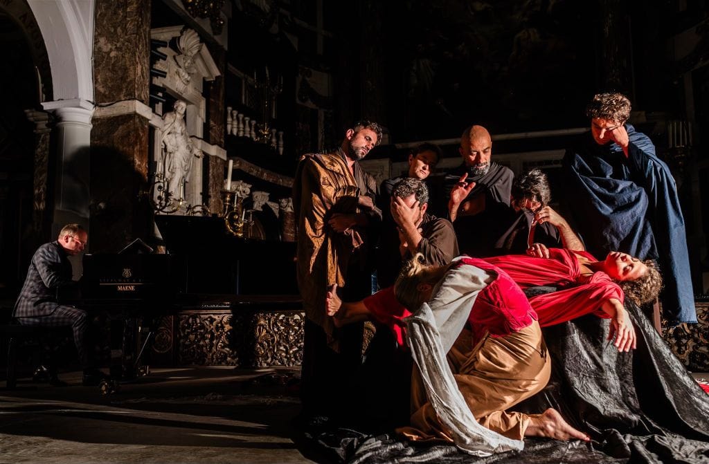 Wereld Première - Concert met live 24 tableaux vivants van Caravaggio