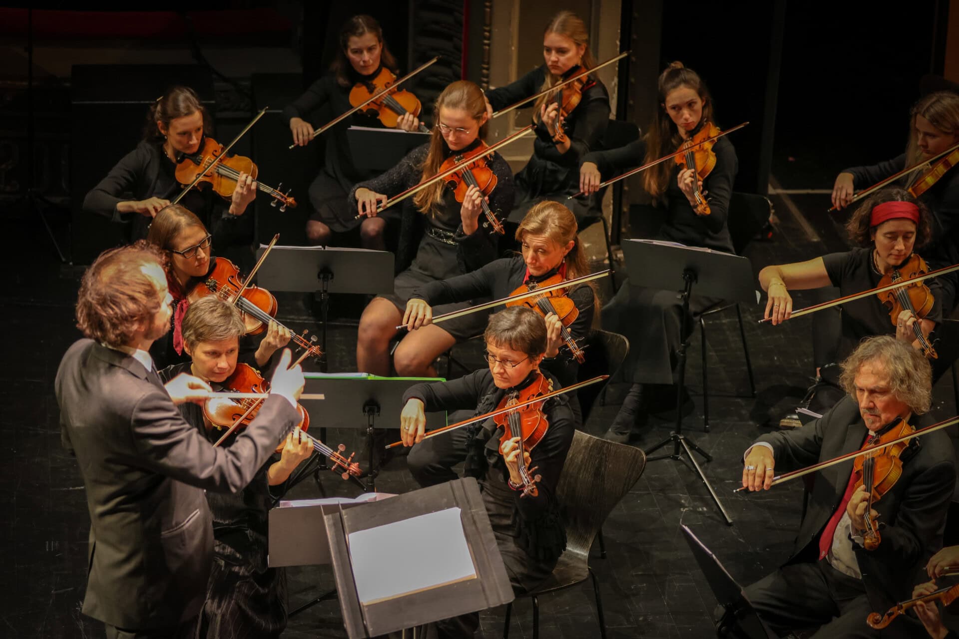 Kortrijks Symfonisch Orkest en Vivente Voce brengen "Schicksal" naar Gent en Kortrijk