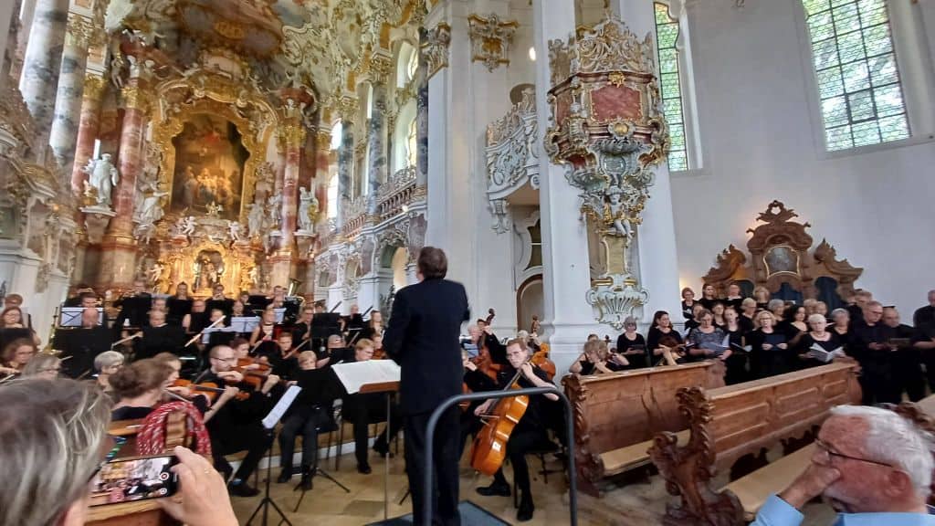 Hemelse klanken voor Cecilia: muzikale bezieling in de Wieskirche