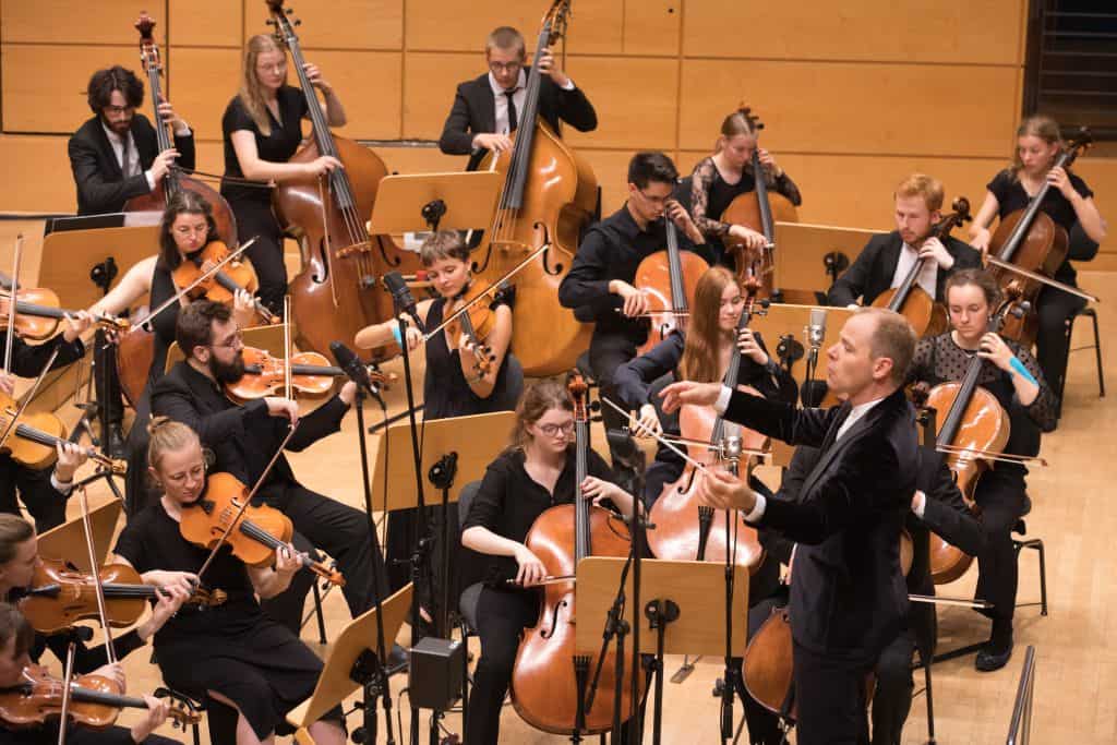 Landesjugendorchester Sachsen-Anhalt betovert met ambitieus zomerconcert