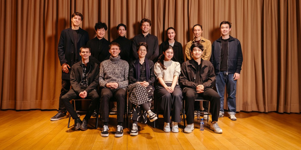 In alfabetische volgorde: • Andrew Ilhoon Byun • Clara Dietlin • Tae-Yeon Kim • Yo Kitamura • Leland Ko • Álvaro Lozano Cames • Lionel Martin • Krzysztof Michalski • Dilshod Narzillaev • Ettore Pagano • Ivan Sendetsky • Maria Zaitseva